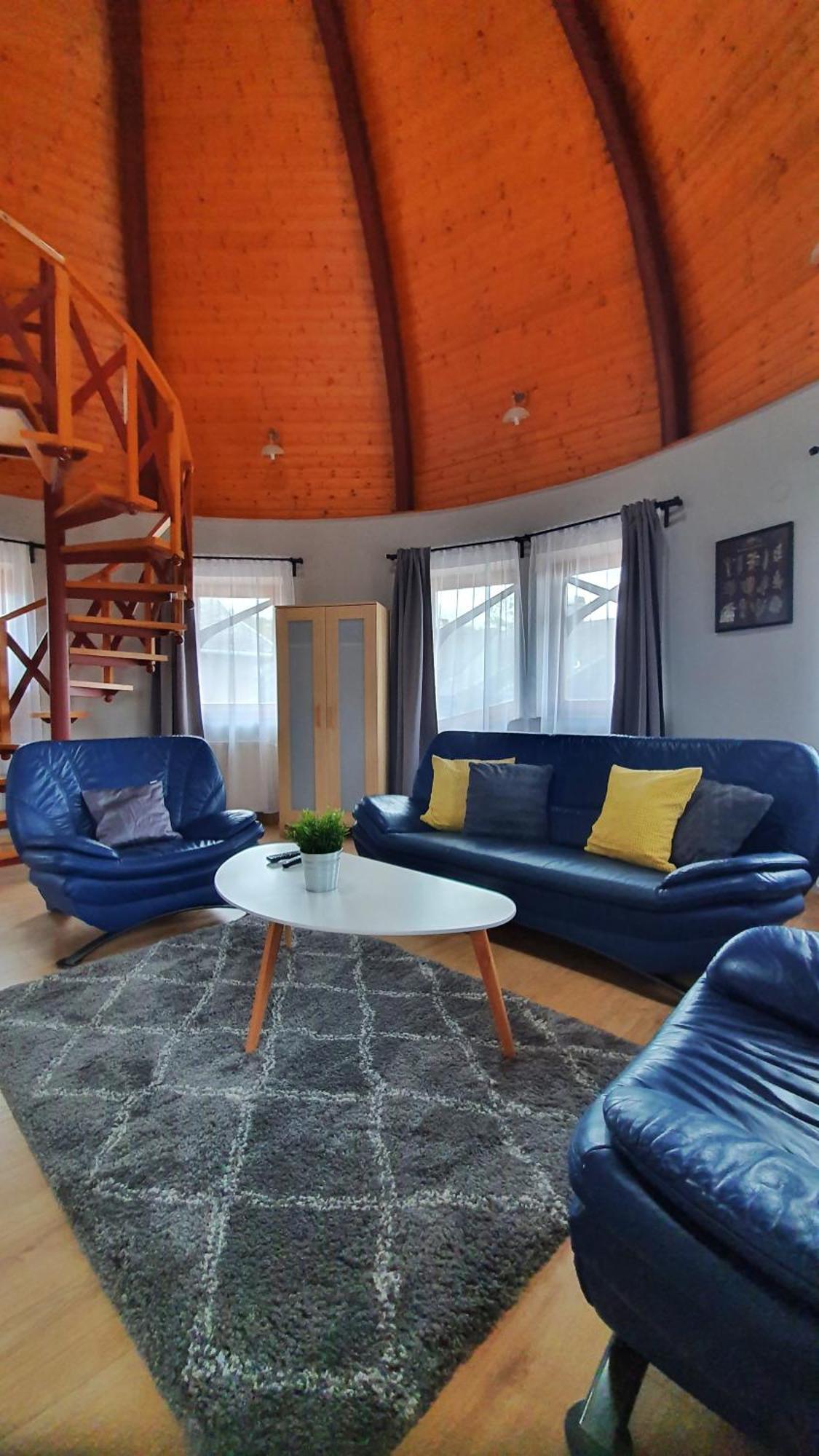 Pannonia Apartman Esztergom Habitación foto